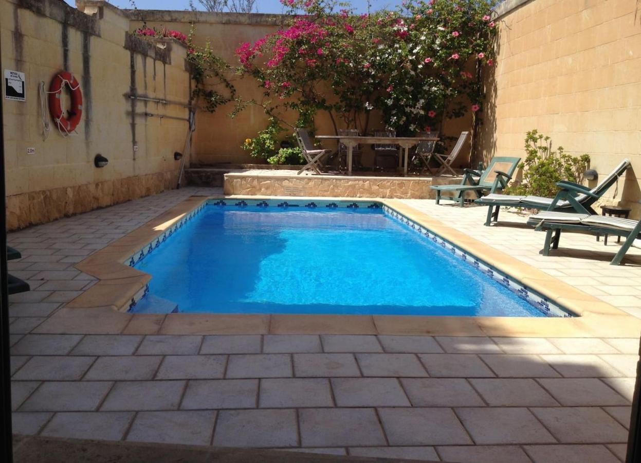 Gozo Retreat With Sea And Country Views Holiday home Xaghra