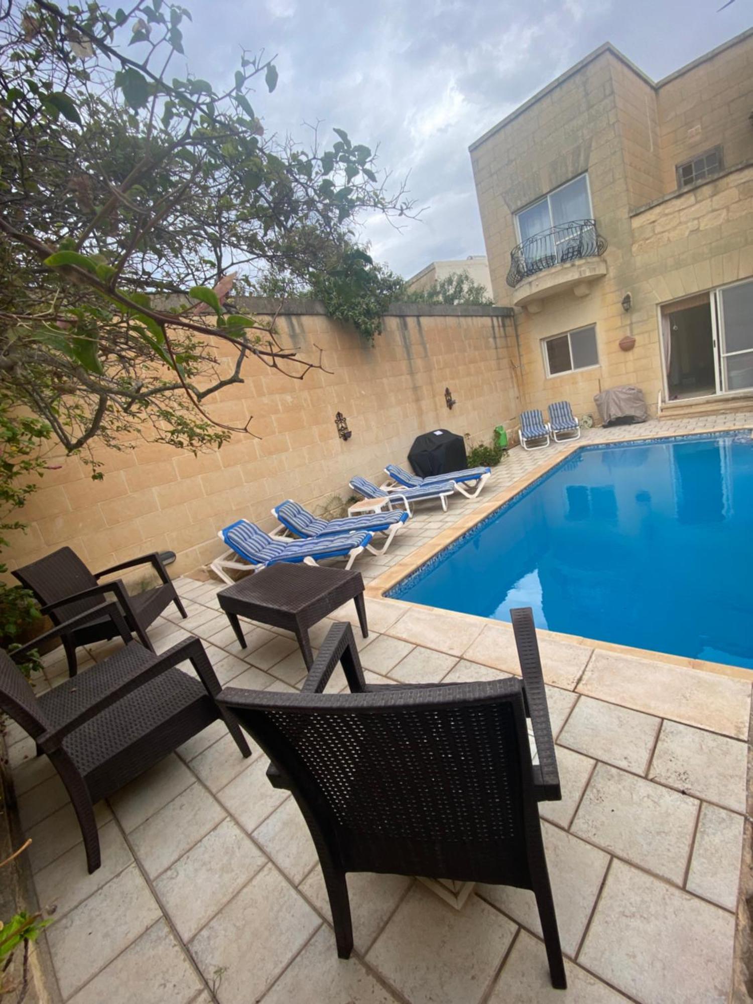 Gozo Retreat With Sea And Country Views Шаара